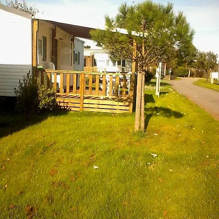 Mobil Confortable Dans Camping Convivial * Soulac-sur-Mer